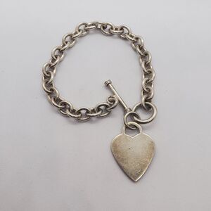 Sterling Silver Rolo Bracelet with Heart Charm and Toggle Clasp 7.25"